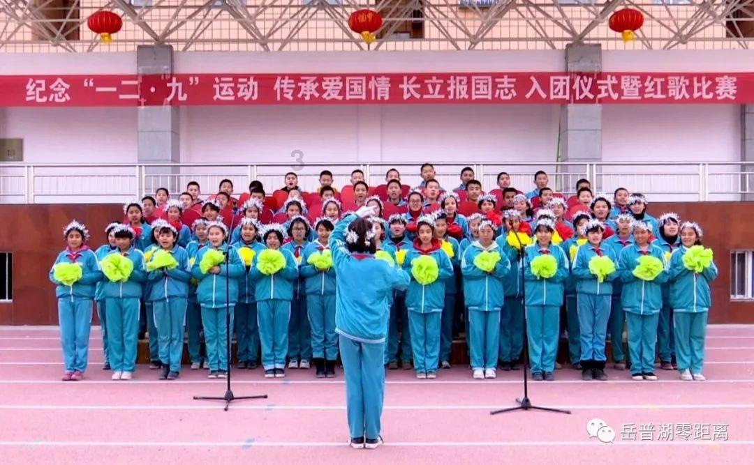 空间更大！新能源纯电动出租车亮相拉萨